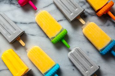 Popsicles with popsicle molds