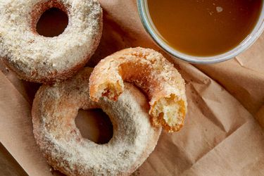 20191021-apple-cider-donuts-sarah-jane-webb-24