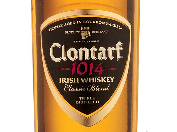 一瓶Clontarf 1014爱尔兰威士忌