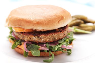 20140411-veggie-burger-taste-test-2-1.jpg
