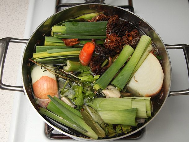20130210 -丰盛的蔬菜汤-素食食谱- 1. jpg