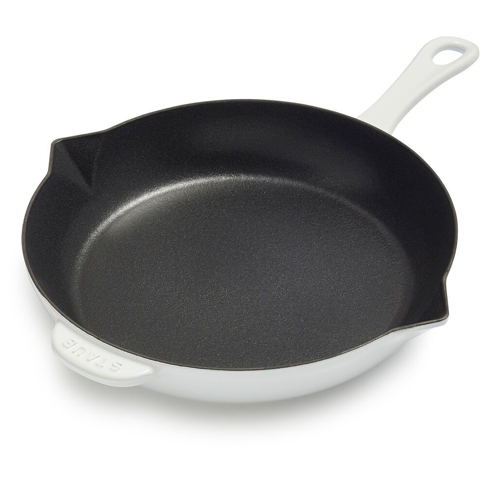 staub-10-inch-fry-pan