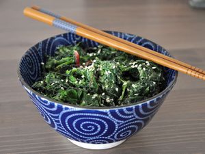 20111101 - seriousentertaining japanesehomecooking spinach.jpg