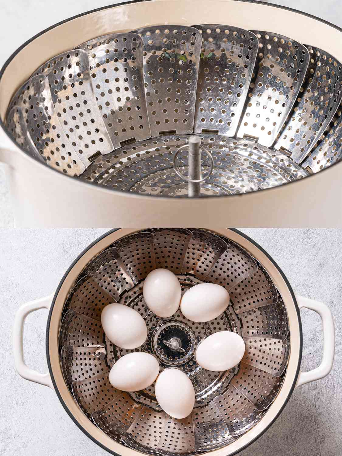 两幅图像的拼贴画。上面的图片显示了一个金属蒸篮子放在奶油色的荷兰烤箱里。下图显示了六个鸡蛋被放入蒸笼中。