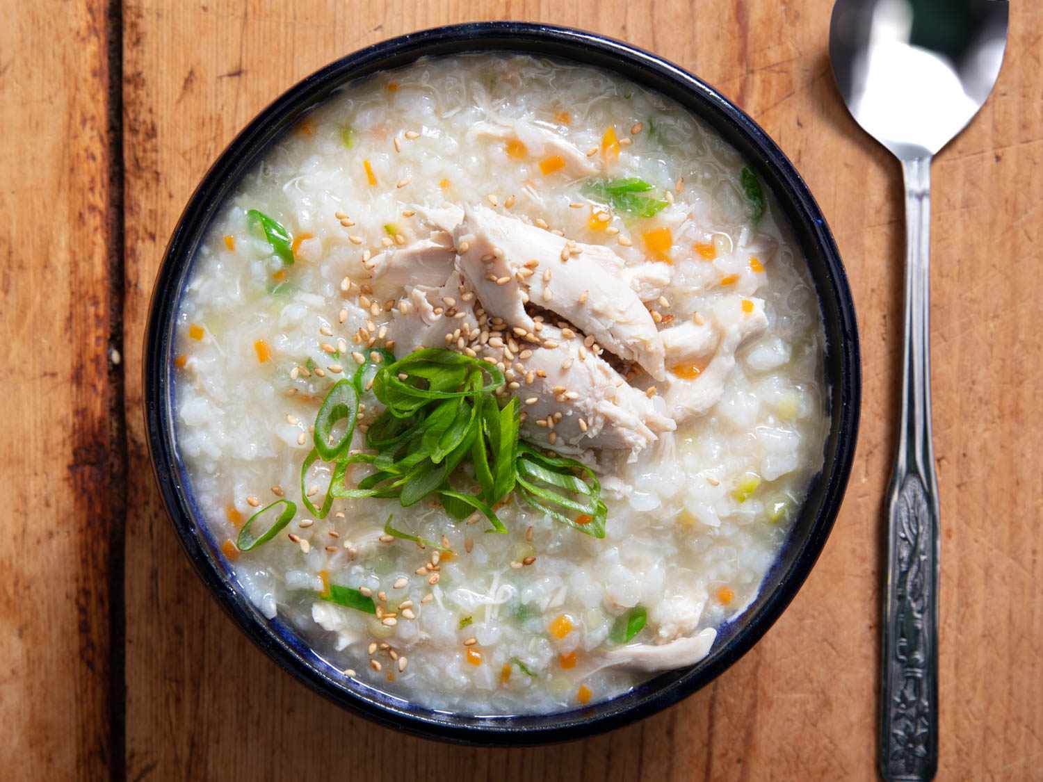 A bowl of Korean chicken and rice porridge, dak juk.
