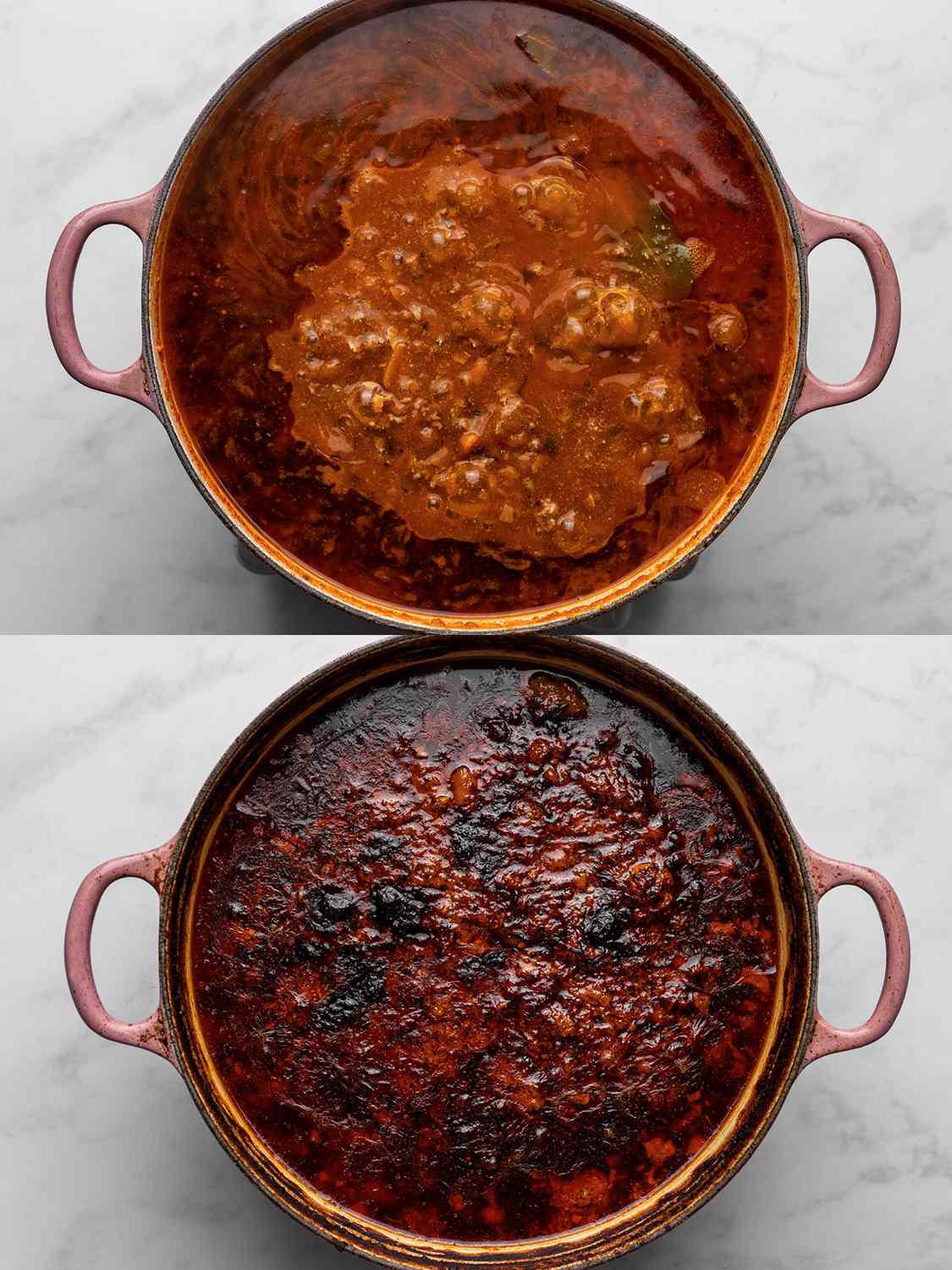 两幅图像的拼贴画。上面的图片显示了酱汁在荷兰烤箱里煨着。下面的图片显示的是液体几乎完全被还原后的酱汁，它位于一层又厚又重的脂肪下面。gydF4y2Ba