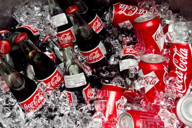 20110901-coca-cola-mexican-coke-taste-test-primary.jpg