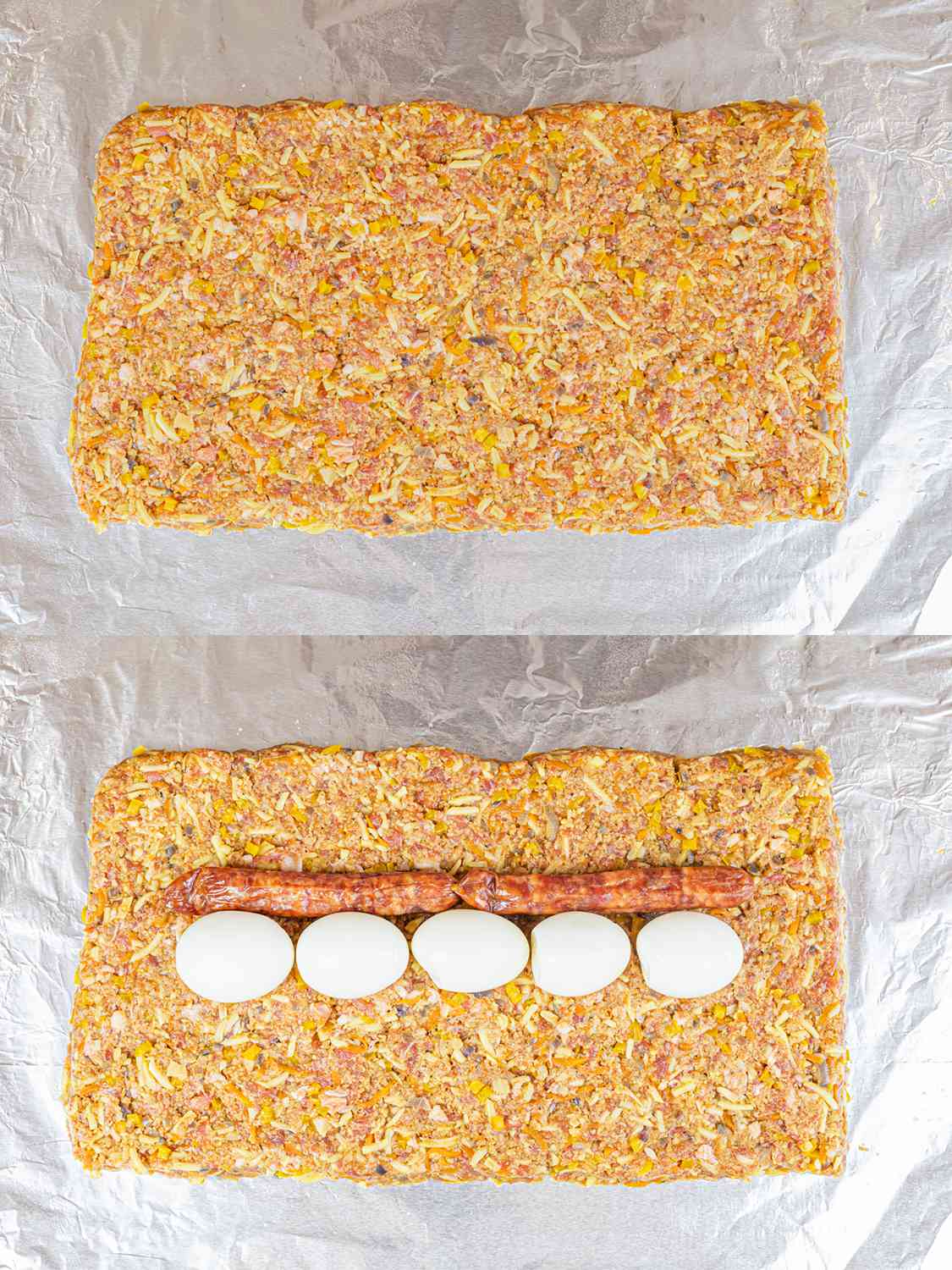 垂直的拼贴画。上图:肉混合物铺在铝箔纸上。下图:5个煮熟的鸡蛋和两根香肠在肉混合物中间排成两行。