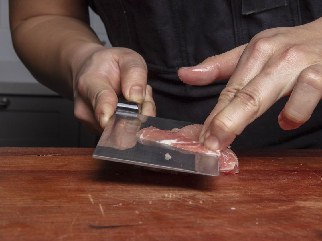 切肉刀:以水平角度切猪肉的刀