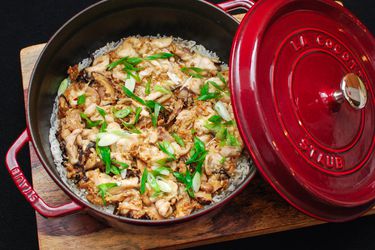 20141125-claypot-chicken-rice-with-spicy-sausage-and-mushroom-shao-zhong-14.jpg