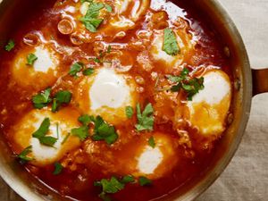 摩洛哥羊角炖肉配荷包蛋